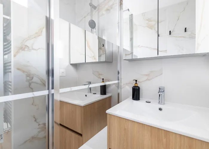 Meuble 4 Proche Du Centre Appartement *