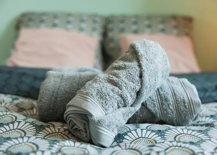 Apartment Meuble 4 Proche Du Centre *